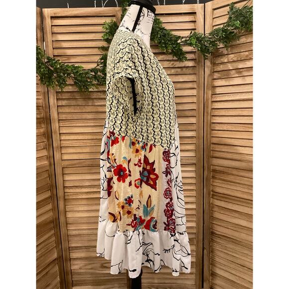 Bucket List multipattern dress - Picture 2 of 5